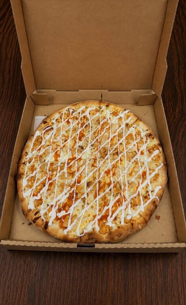FAMILY - Buffalo Chicken.