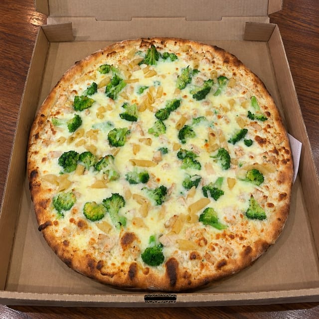 MD - Chicken Alfredo.